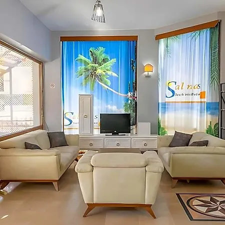 Salinas 3*