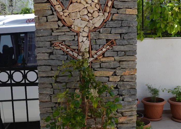 Salinas غومْبيت