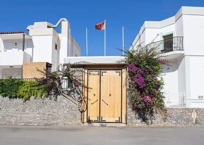 Salinas فندق غومْبيت