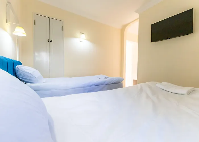 Salinas 3* غومْبيت