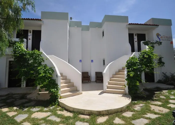 Salinas 3* غومْبيت