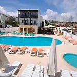 Salinas Hotel